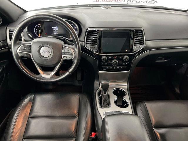Photo of 2021 Granite Crystal Clearcoat Metallic Jeep Grand Cherokee