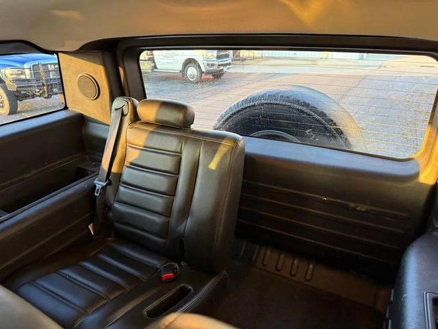 Photo of 2005 Black Hummer H2