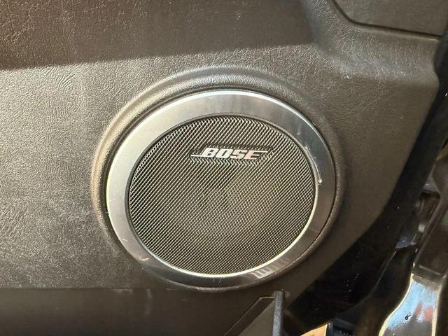 Photo of 2005 Black Hummer H2