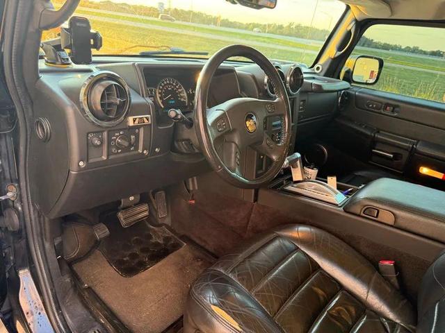 Photo of 2005 Black Hummer H2
