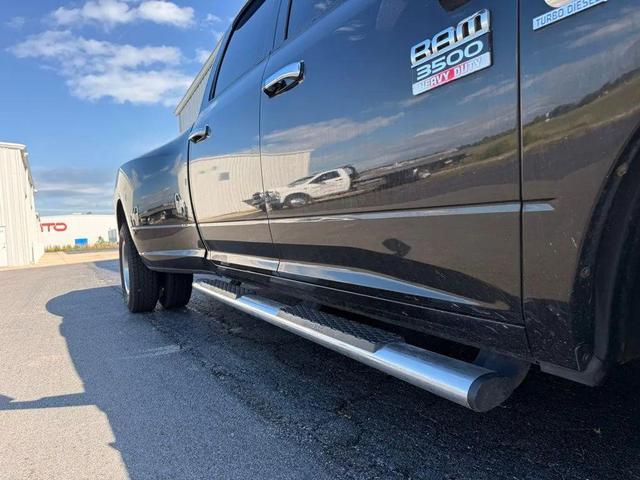 Photo of 2010 Brilliant Black Crystal Pearlcoat Dodge Ram 3500