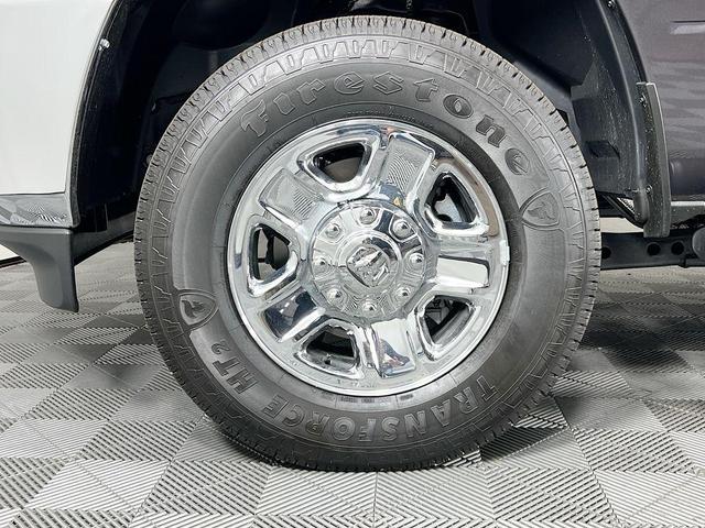 Photo of 2025 Granite Crystal RAM 2500