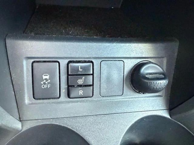 Photo of 2012 Black Toyota RAV4