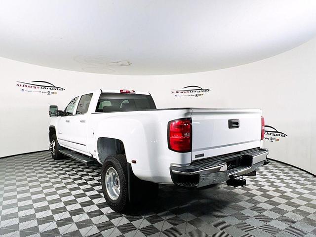 Photo of 2016 White GMC Sierra 3500