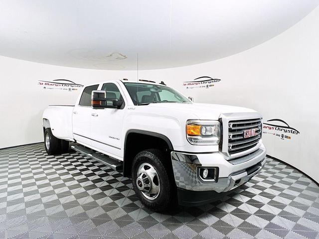 Photo of 2016 White GMC Sierra 3500