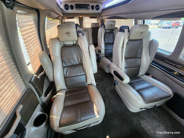 Photo of 2018 Summit White GMC Savana 2500