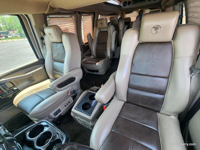 Photo of 2018 Summit White GMC Savana 2500