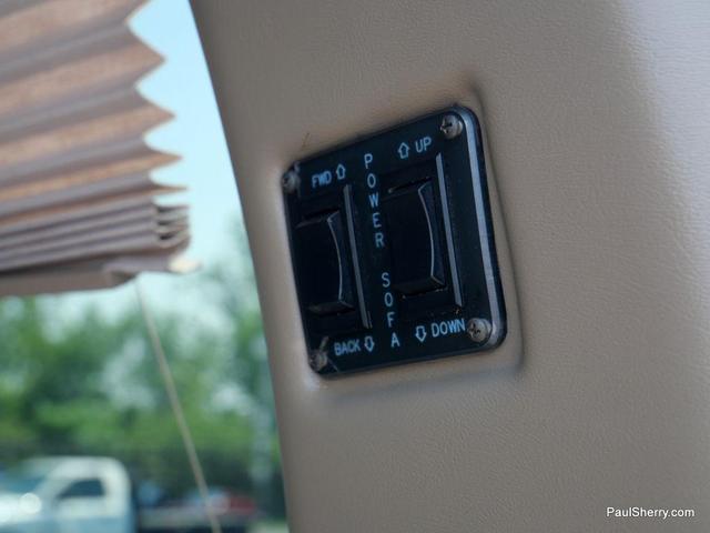 Photo of 2018 Summit White GMC Savana 2500
