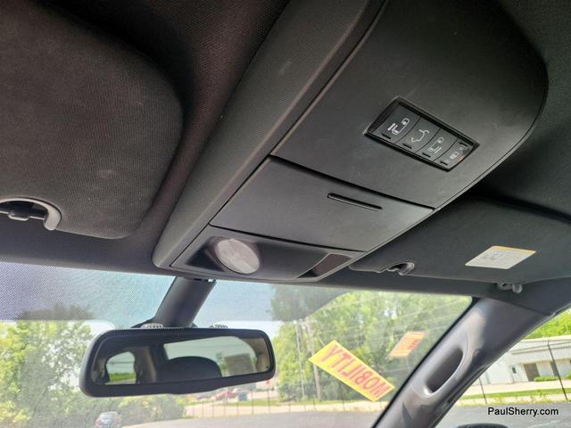 Photo of 2019 Granite Pearlcoat Dodge Grand Caravan