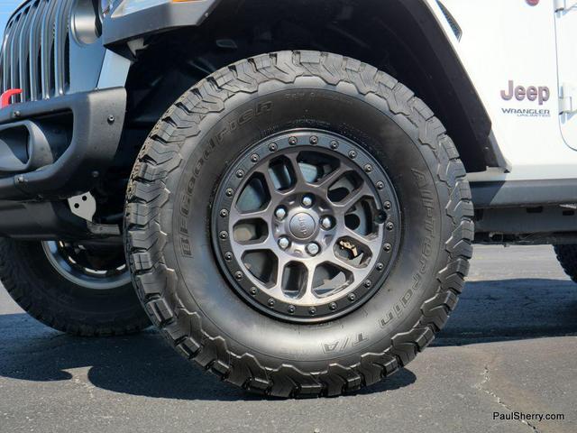 Photo of 2022 Bright White Clearcoat Jeep Wrangler Unlimited