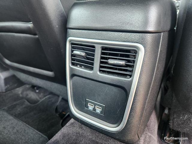 Photo of 2017 Pitch Black Clearcoat Dodge Charger