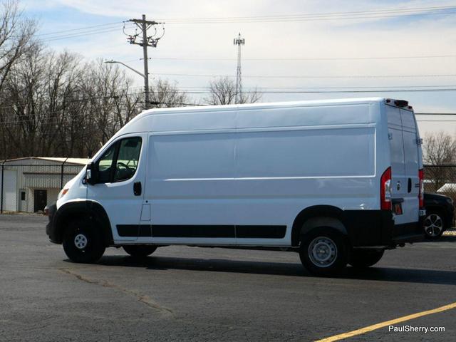 Photo of 2023 Bright White Clearcoat RAM ProMaster 2500