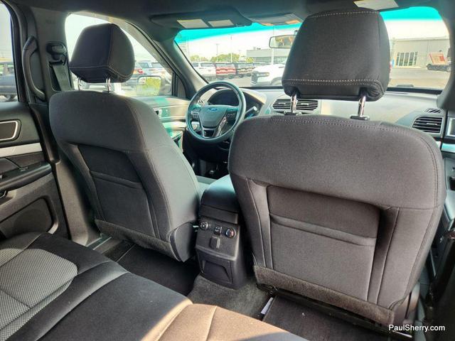 Photo of 2017 Magnetic Metallic Ford Explorer