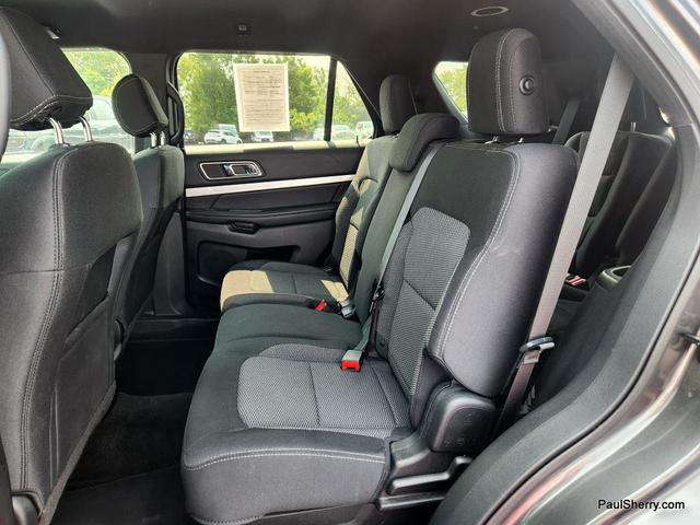 Photo of 2017 Magnetic Metallic Ford Explorer