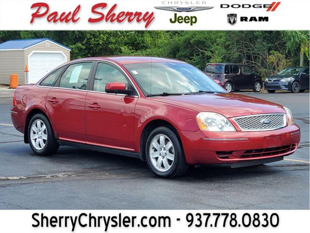 Photo of 2007 Red Fire Clearcoat Metallic Ford Five Hundred