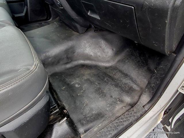 Photo of 2018 Bright White Clearcoat RAM 2500