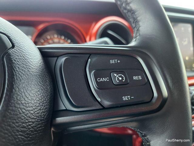 Photo of 2023 Granite Crystal Metallic Clearcoat Jeep Gladiator