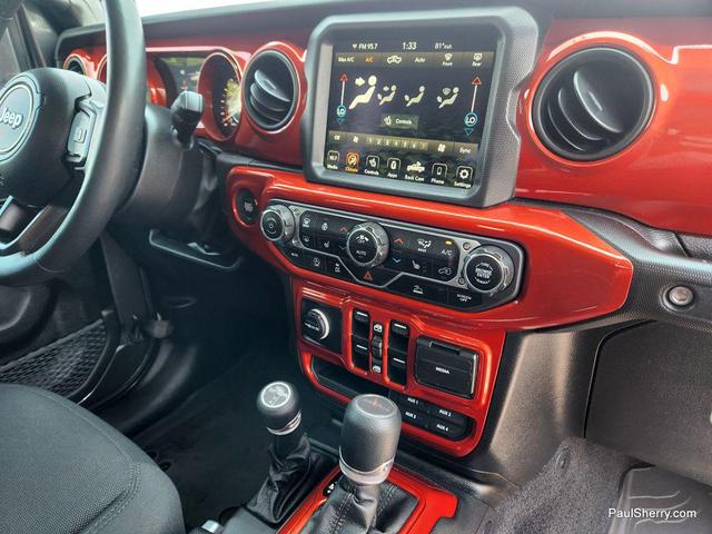 Photo of 2023 Granite Crystal Metallic Clearcoat Jeep Gladiator