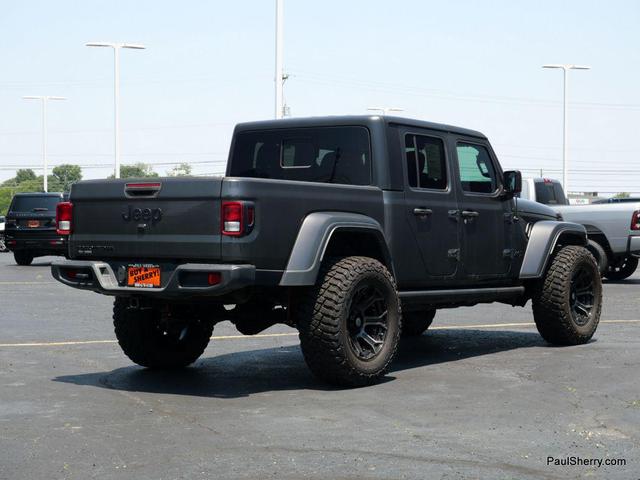Photo of 2023 Granite Crystal Metallic Clearcoat Jeep Gladiator