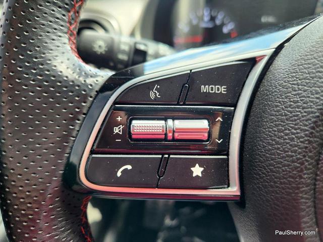 Photo of 2023 Snow White Pearl Kia Forte
