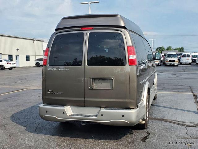 Photo of 2022 Chevrolet Express 2500