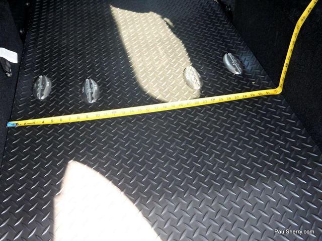 Photo of 2022 Granite Crystal Metallic Clearcoat Chrysler Voyager