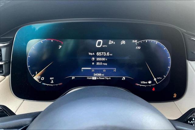 Photo of 2023 Bianco Maserati Grecale