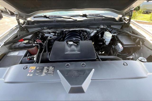 Photo of 2015 Silver Ice Metallic Chevrolet Silverado 1500
