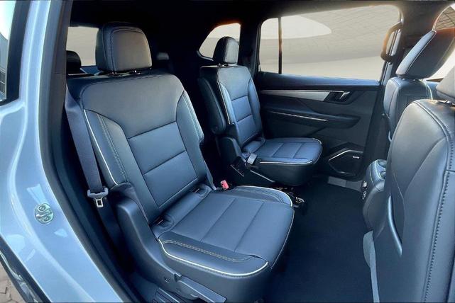 Photo of 2026 Summit White Buick Enclave