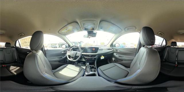 Photo of 2025 Ebony Twilight Metallic Buick Encore GX