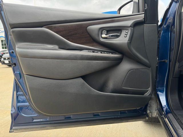 Photo of 2021 Deep Blue Pearl Nissan Murano