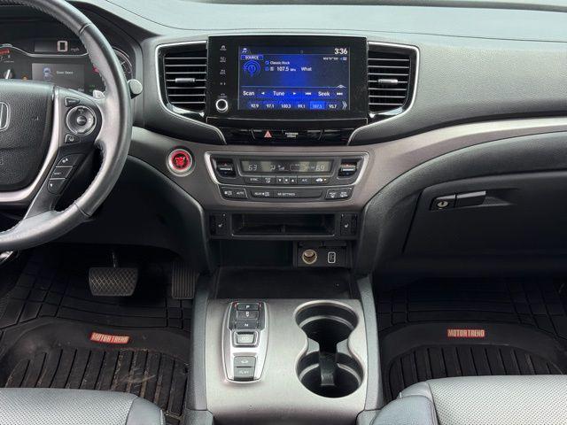 Photo of 2022 Sonic Gray Pearl Honda Ridgeline
