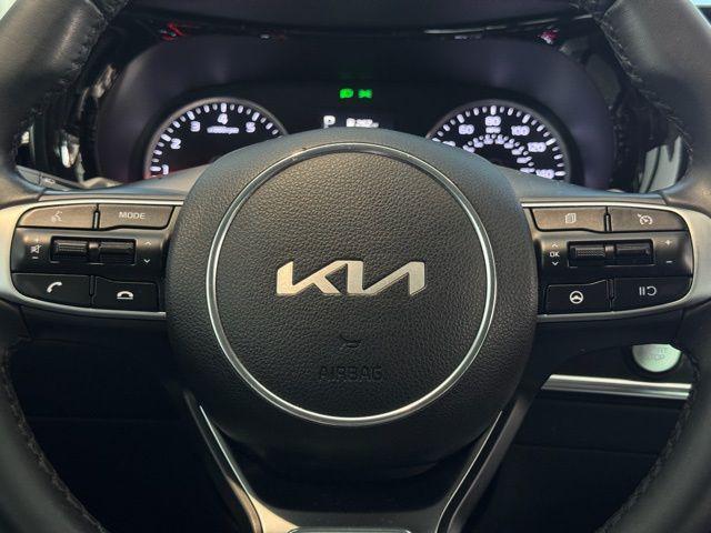 Photo of 2024 Everlasting Silver Kia K5