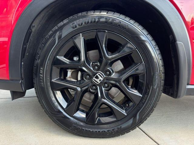 Photo of 2023 Milano Red Honda HR-V