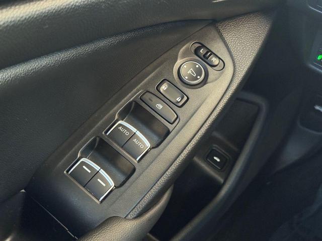 Photo of 2021 Lunar Silver Metallic Honda Accord