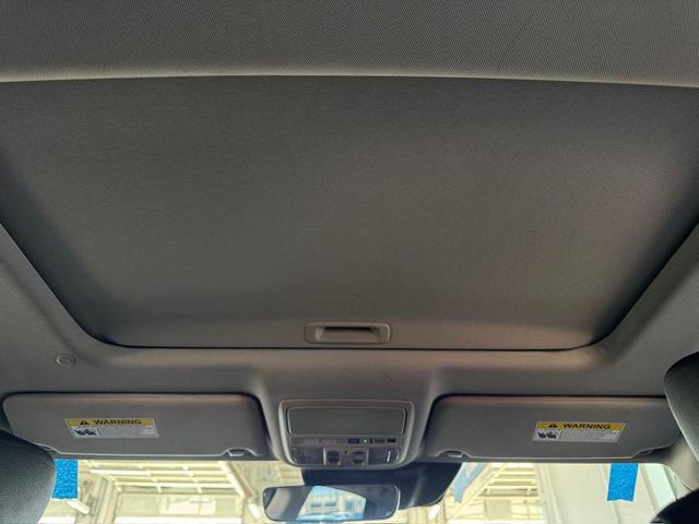 Photo of 2021 Lunar Silver Metallic Honda Accord