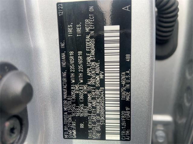 Photo of 2024 Celestial Silver Toyota Highlander