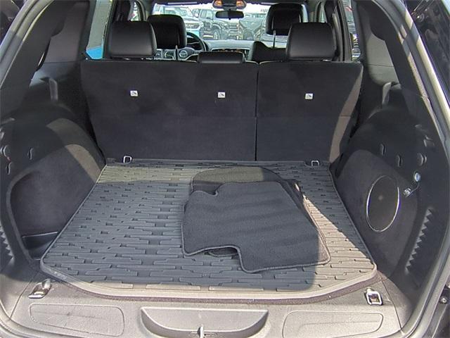 Photo of 2021 Diamond Black Jeep Grand Cherokee