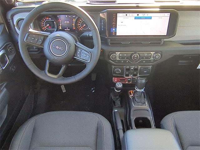 Photo of 2025 Granite Crystal Clearcoat Metallic Jeep Gladiator