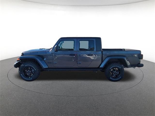 Photo of 2025 Granite Crystal Clearcoat Metallic Jeep Gladiator