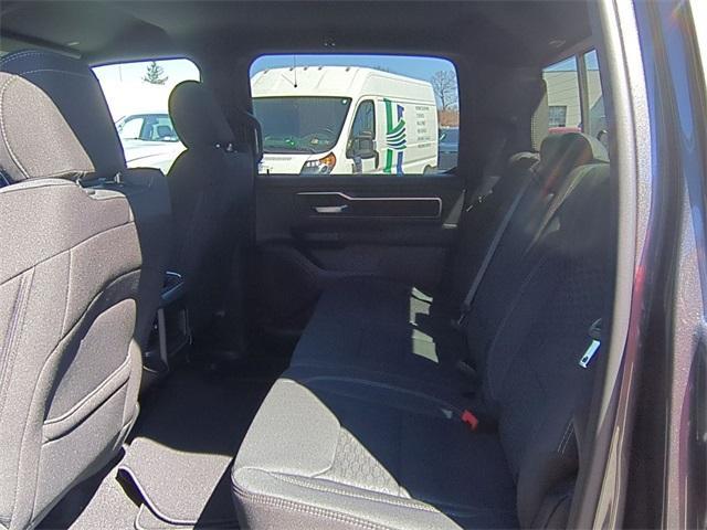 Photo of 2025 Granite Crystal Clearcoat Metallic RAM 1500