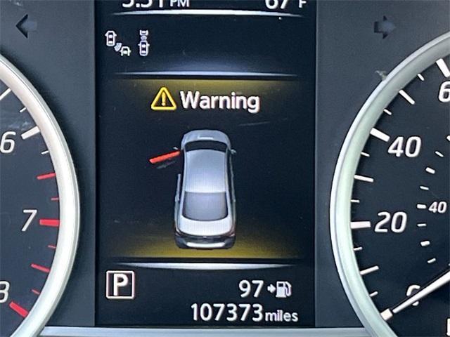 Photo of 2018 Gun Metallic Nissan Sentra