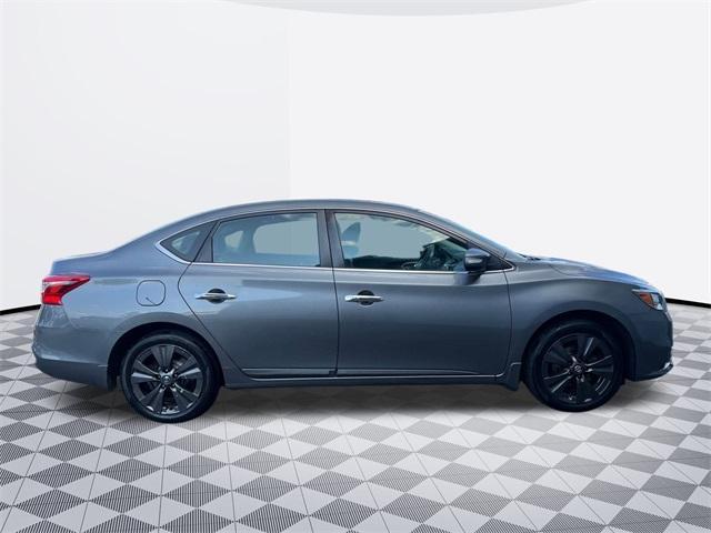 Photo of 2018 Gun Metallic Nissan Sentra