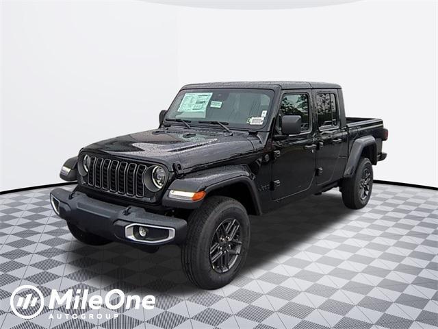 Photo of 2025 Black Clearcoat Jeep Gladiator