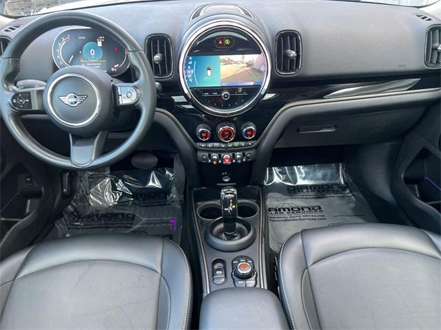 Photo of 2022 Island Blue Metallic MINI Countryman