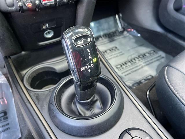 Photo of 2022 Island Blue Metallic MINI Countryman