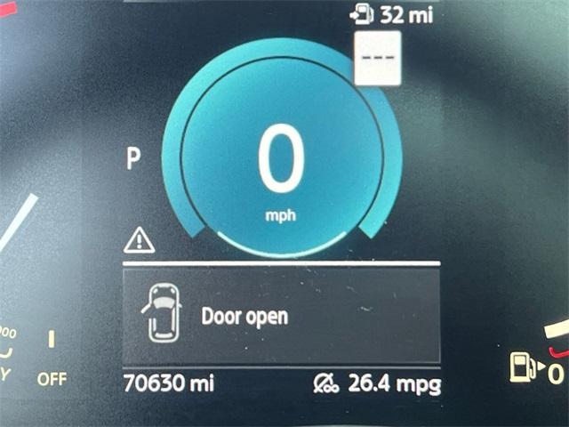 Photo of 2022 Island Blue Metallic MINI Countryman