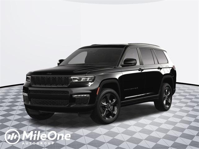Photo of 2025 Diamond Black Jeep Grand Cherokee L