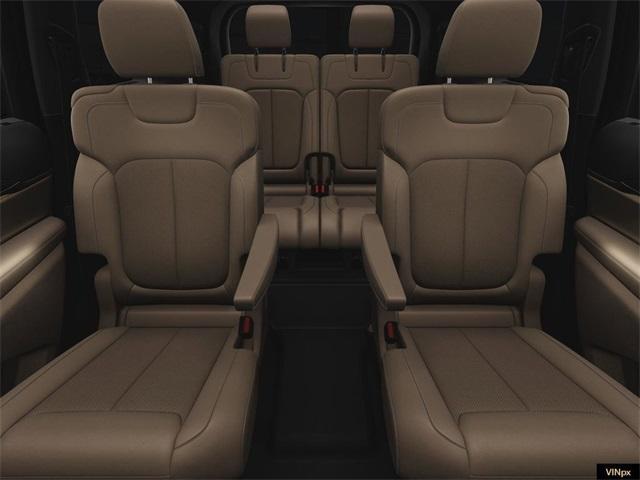 Photo of 2025 Diamond Black Jeep Grand Cherokee L