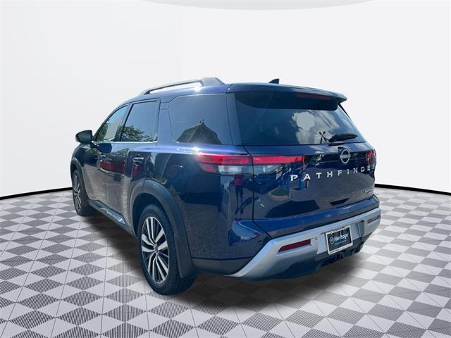 Photo of 2022 Deep Ocean Blue Nissan Pathfinder